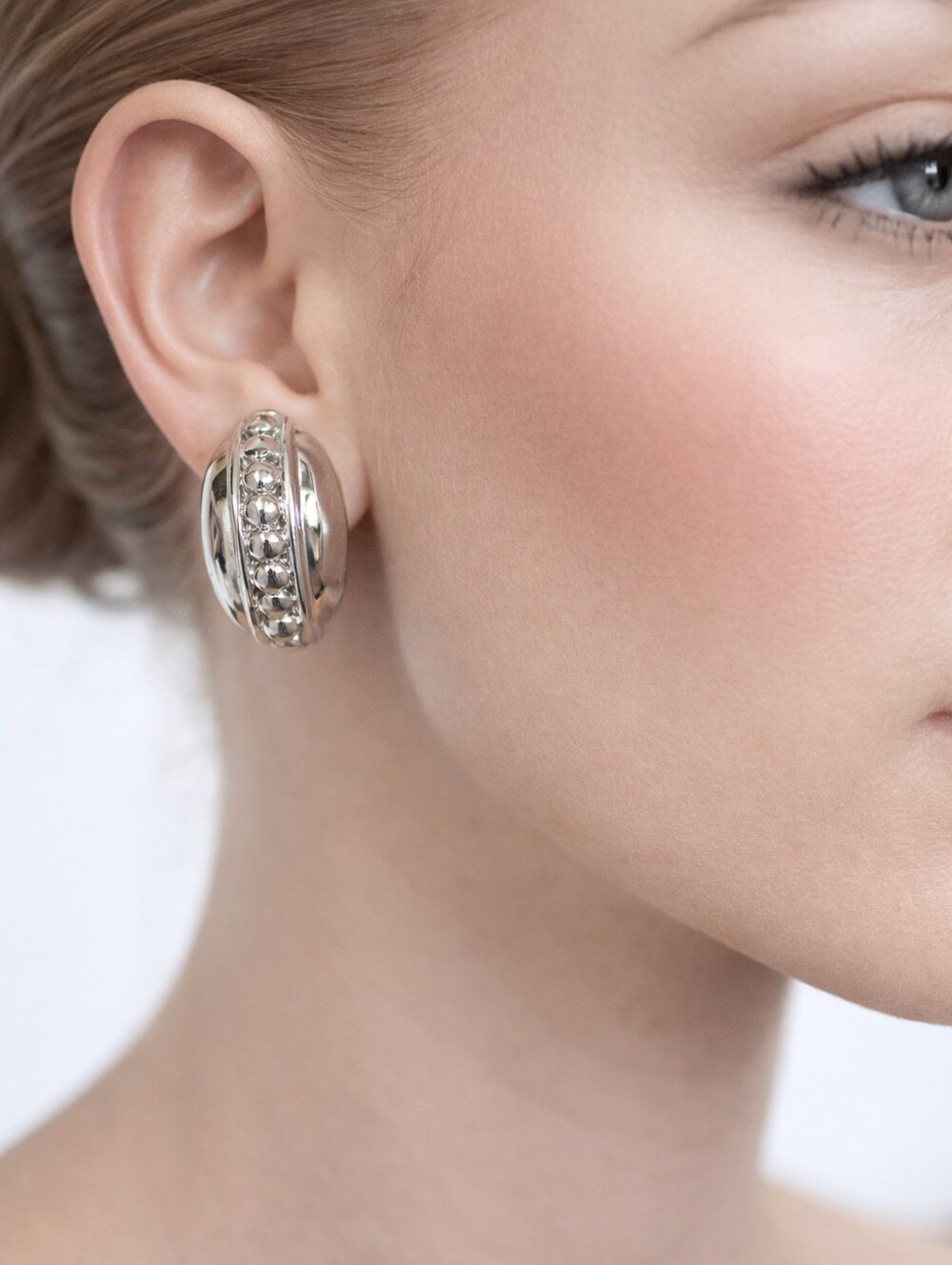 ✨ Jordache Silver-Tone Dainty C-Shape Clip-on Earrings – Bold & Elegant Women's